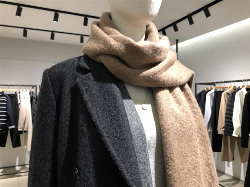 fashion store window display showing visual merchandising planning