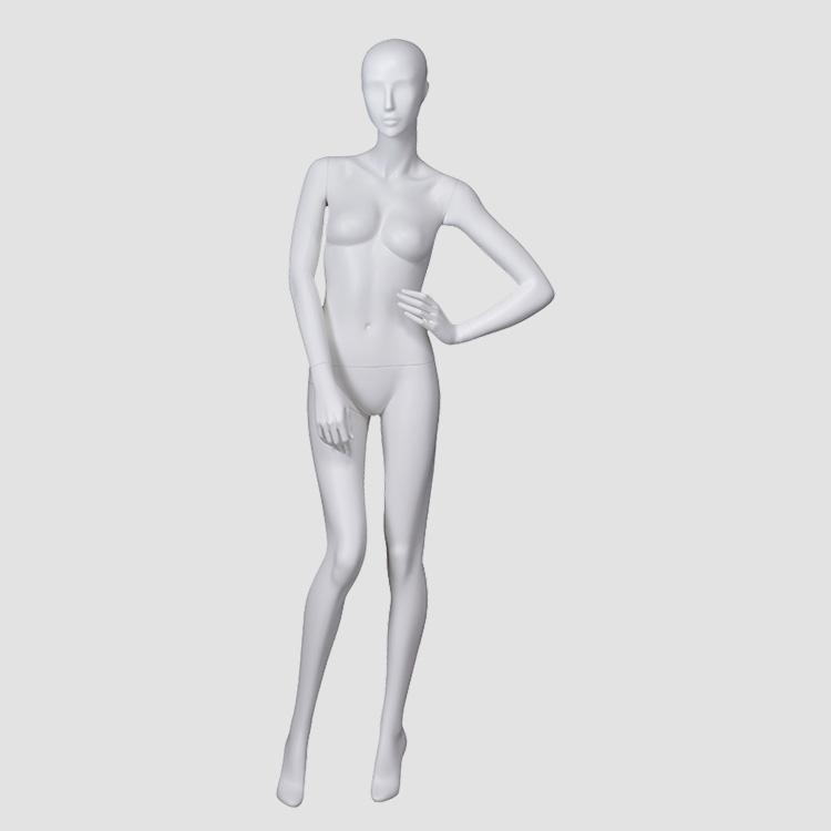 BW-1 Custom full body female mannequin for clothes display